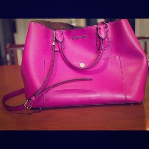 Michael Kors magenta purse